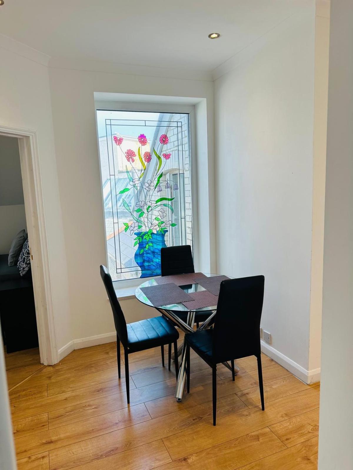 Apartment Penthouse Newquay, 2 Min From Clubs And